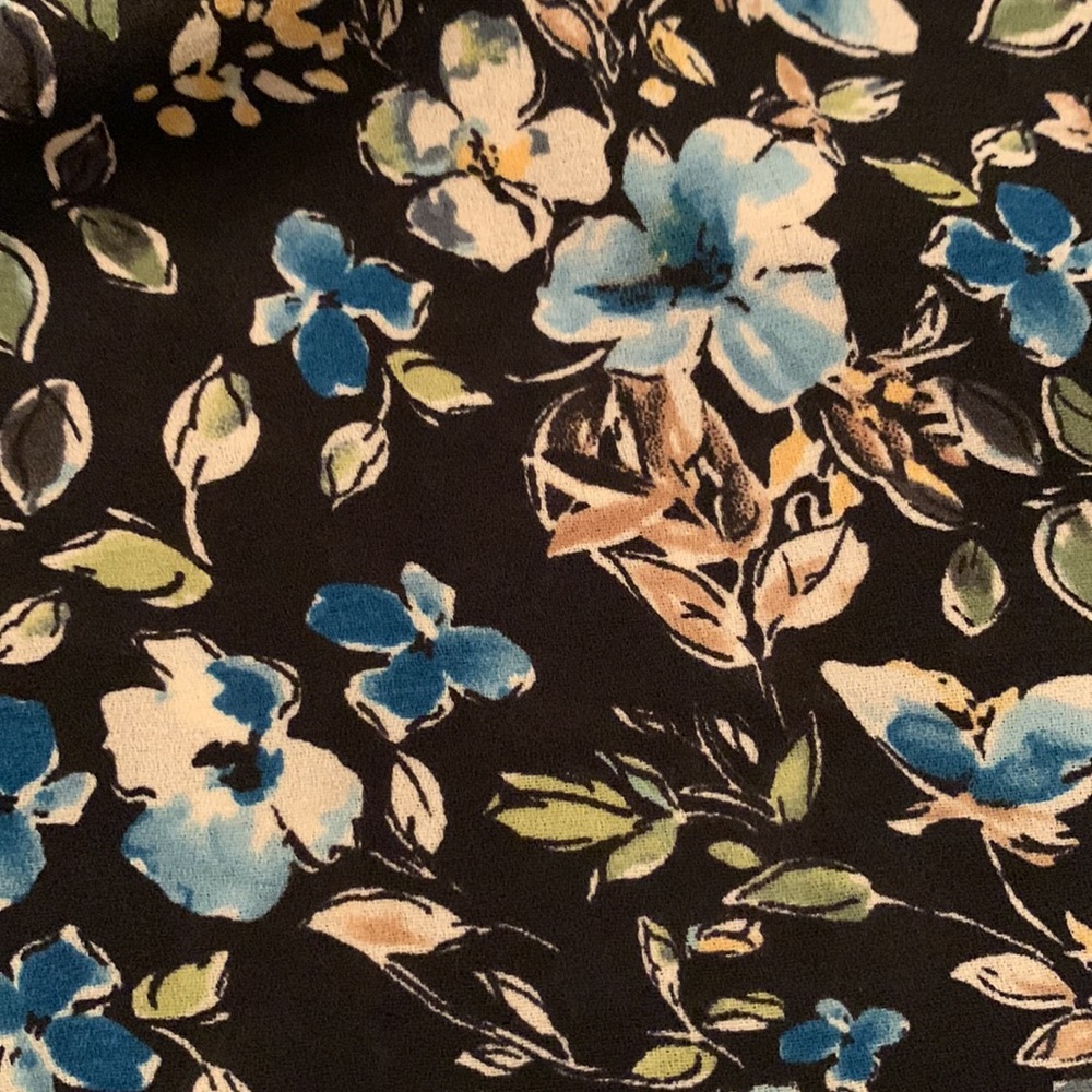 J. Jill Long sleeved layered floral top. Size M petite.